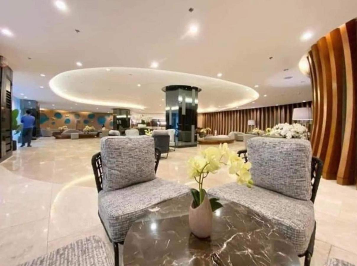 Deluxe Suites Razelles 2 At Shore 2 Residences Tower 1 파사이 외부 사진