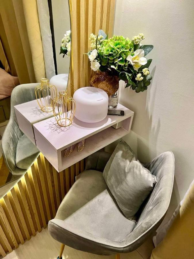 Deluxe Suites Razelles 2 At Shore 2 Residences Tower 1 파사이 외부 사진