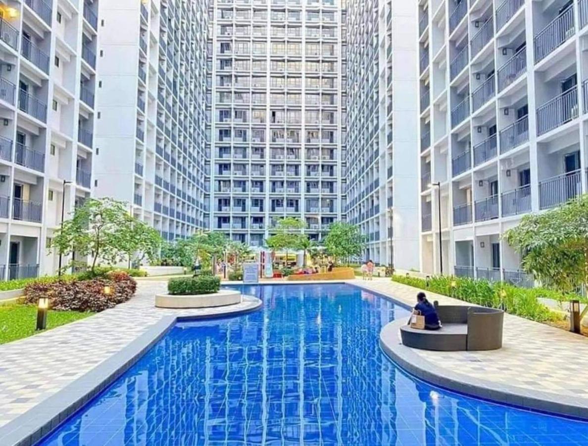 Deluxe Suites Razelles 2 At Shore 2 Residences Tower 1 파사이 외부 사진