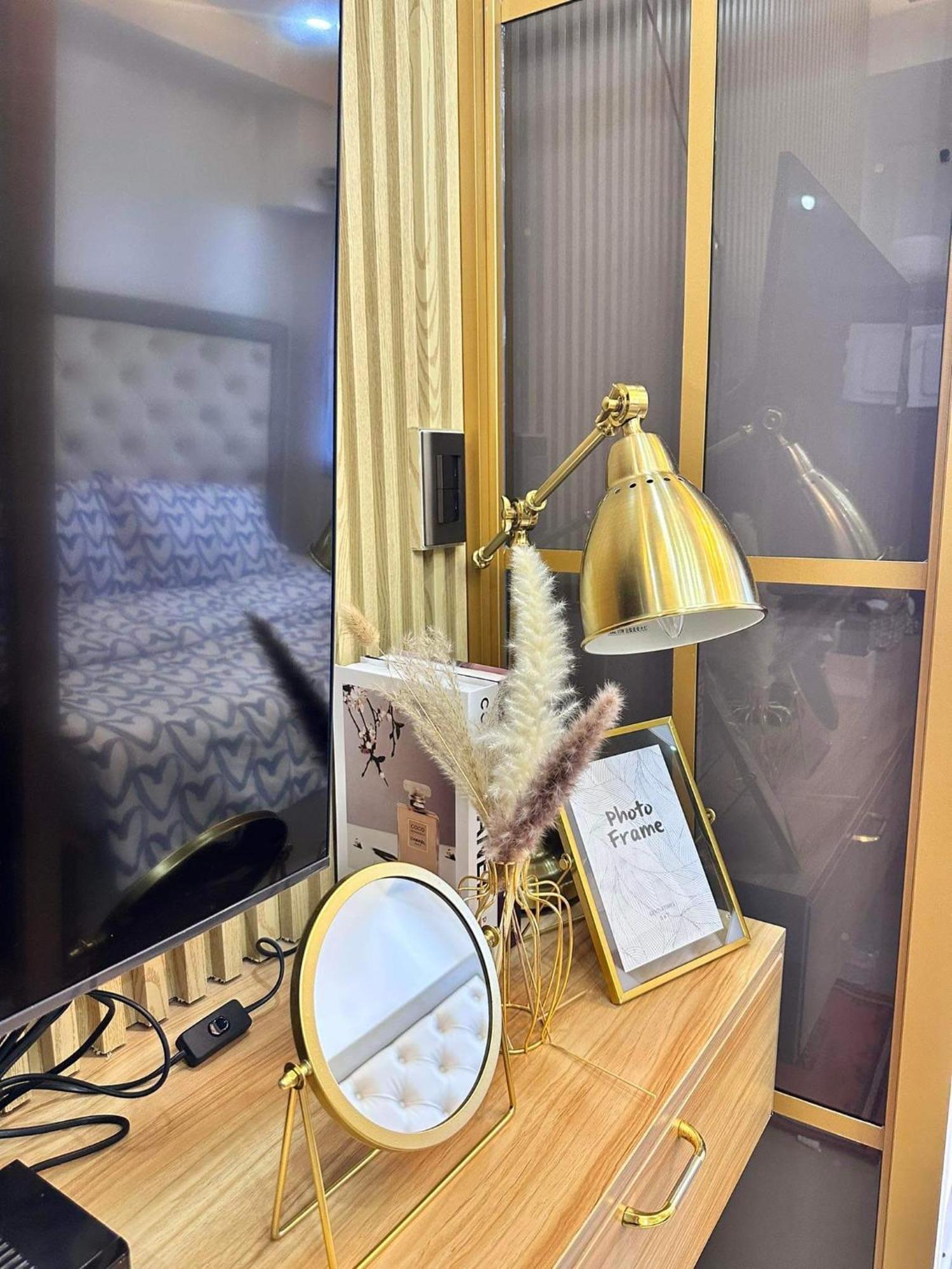 Deluxe Suites Razelles 2 At Shore 2 Residences Tower 1 파사이 외부 사진