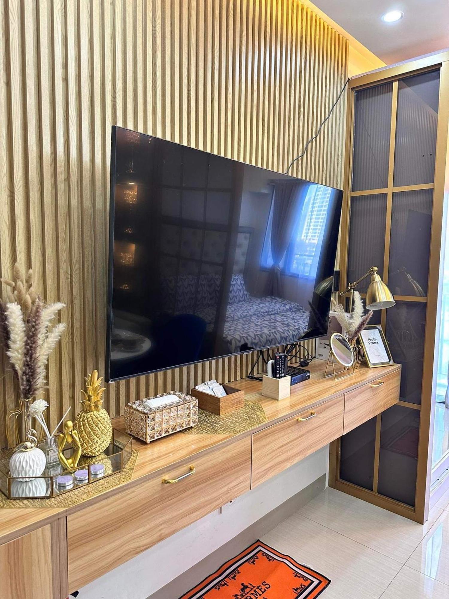 Deluxe Suites Razelles 2 At Shore 2 Residences Tower 1 파사이 외부 사진